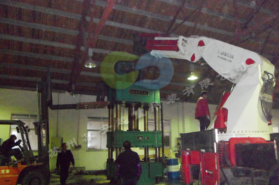 �c���´��ڴ��_��D